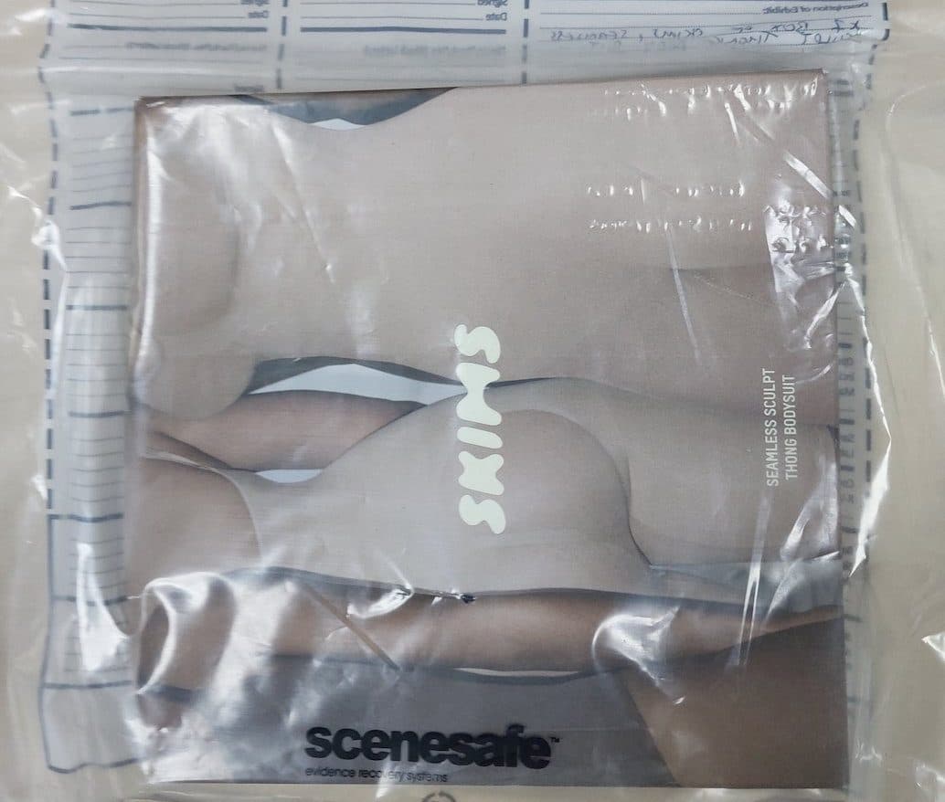 Cocaína de gran volumen camuflada en lencería de la marca de Kim Kardashian